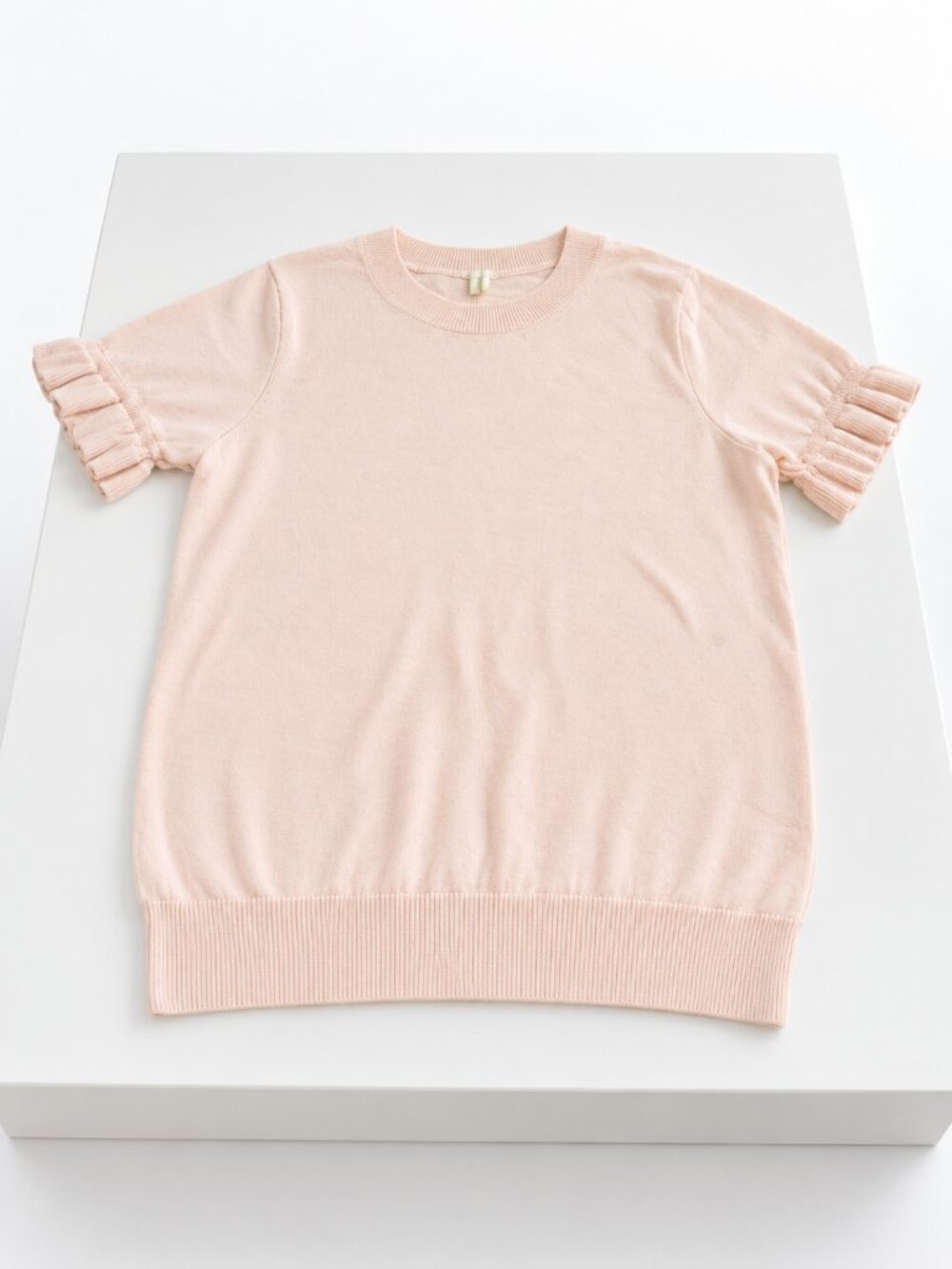 Pretty pink top - Picture 2 of 9